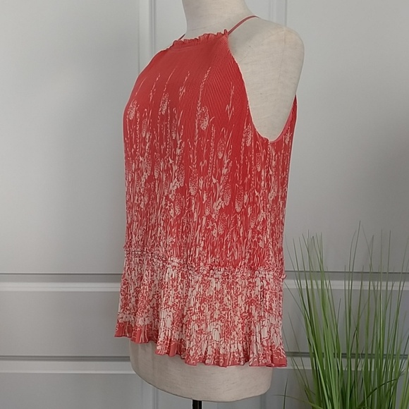 Joie Sleeveless Top High Halter Neckline Pleated Ruffled Hem Salmon Cream L NWT - Picture 3 of 8